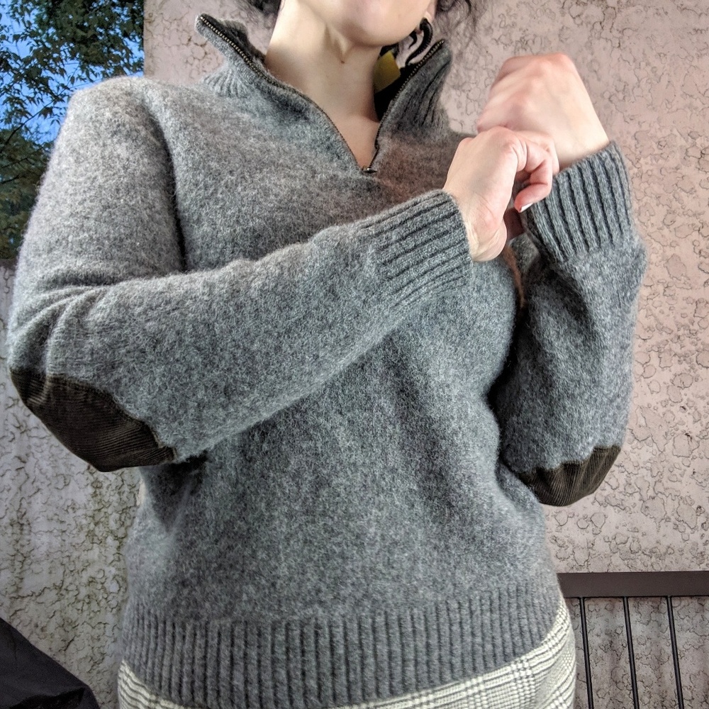 L.L. Bean 100% Wool Sweater w Elbow Patches